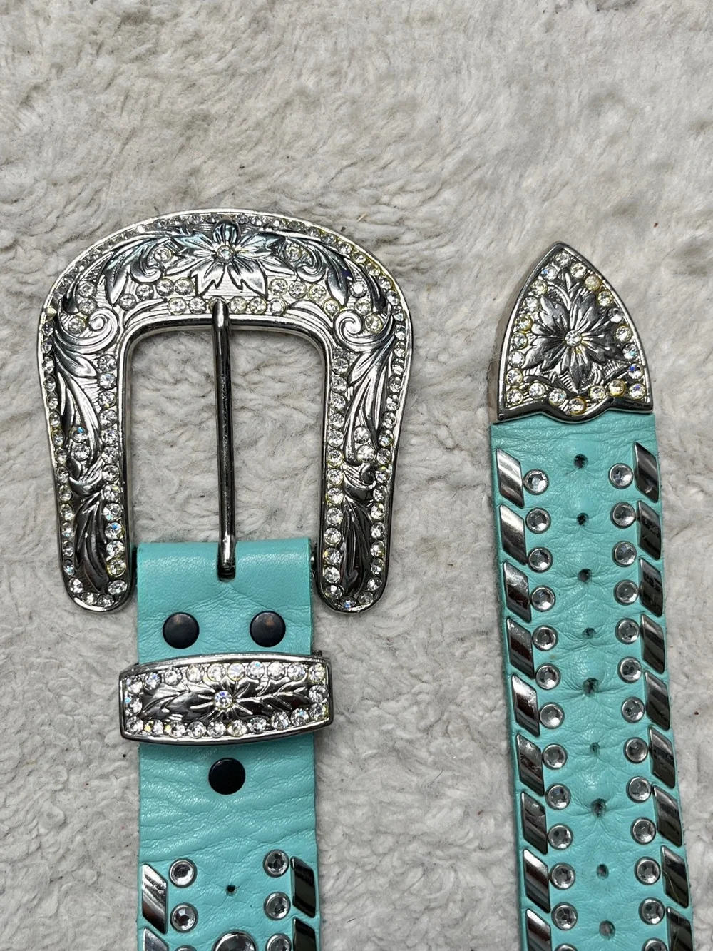 Leather turquoise belt sz medium